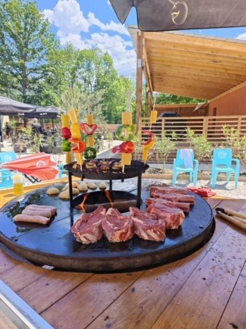 Camping La Marmotte Ax-les-Thermes Esterno foto
